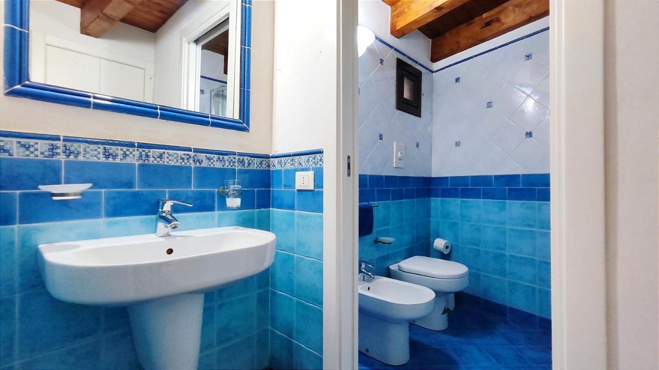 Porto Centro Storico Spiaggia Wi-Fi&Self Check-In カステッランマーレ・デル・ゴルフォ エクステリア 写真